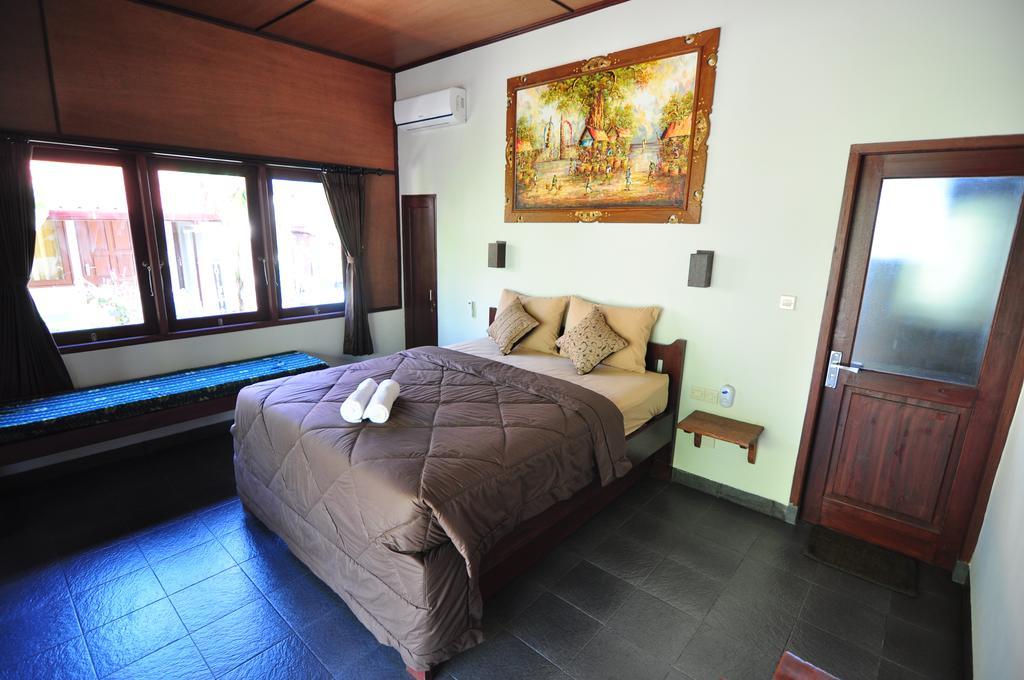 Ana Warung & Bungalows Gili Meno Esterno foto