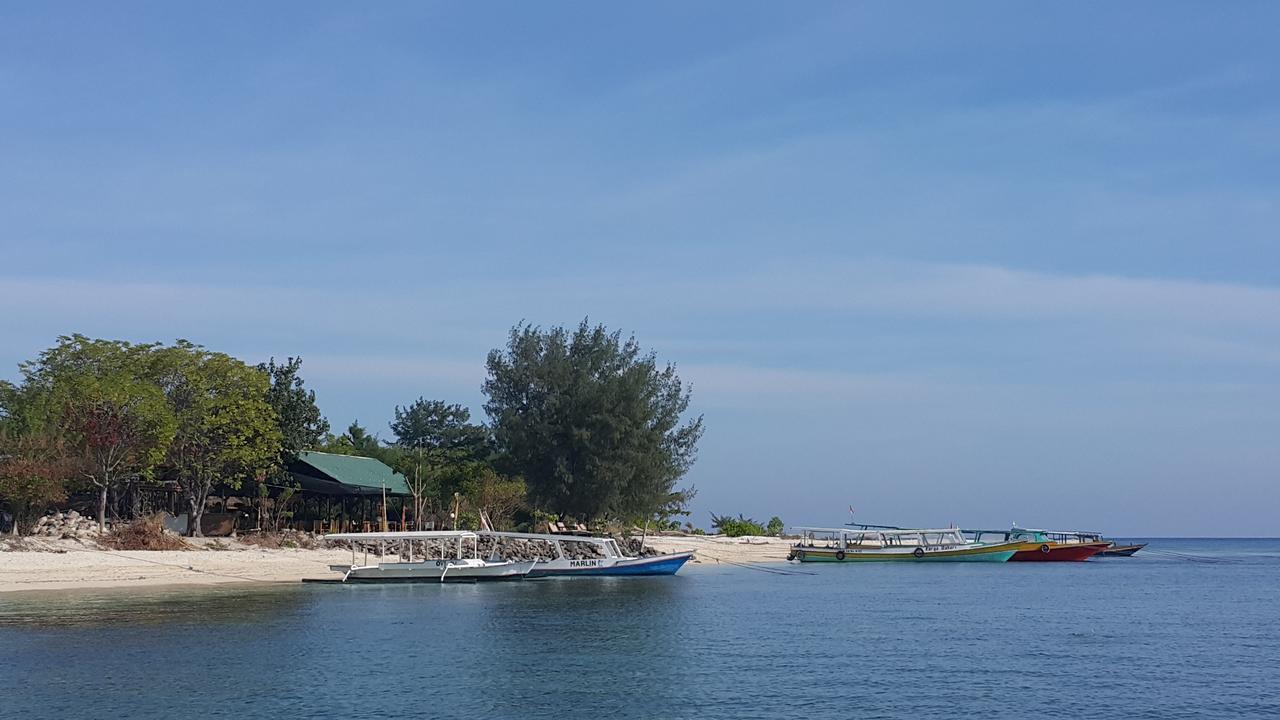 Ana Warung & Bungalows Gili Meno Esterno foto